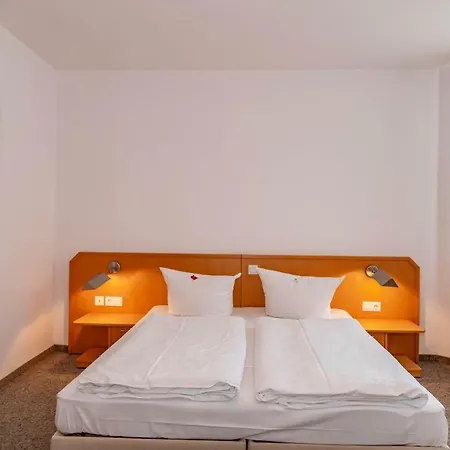 Giovanni - Mit Balkon Apartmán